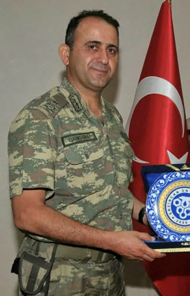Son dakika: Yunanistan'a kaçmaya çalışırken yakalanan emekli Tuğgeneral Nuri Cankıymaz tutuklandı - 4