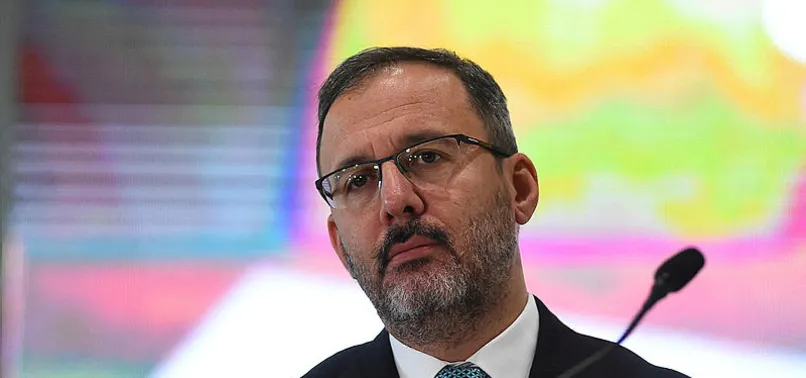 Bakan Kasapoğlu'ndan depremde hayatını kaybeden bakanlık çalışanları için taziye mesajı