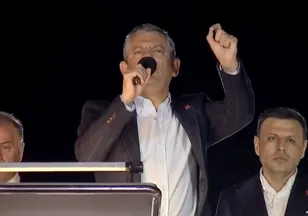 Özel'den tepki çeken 'İsrailli bebek' gafı