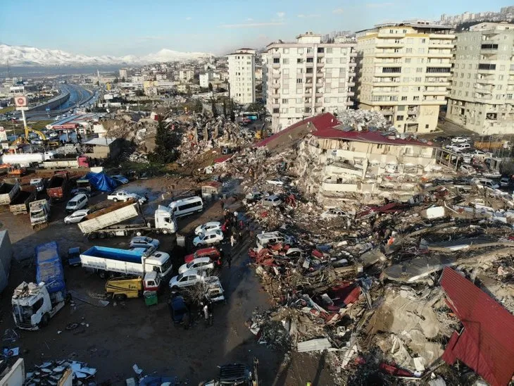 A Haber drone kamerasından DEPREM bölgesi! Facianın boyutunu gözler önüne seren dehşet verici görüntüler