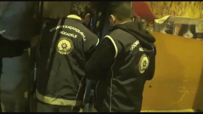 İstanbul ve Zonguldak’ta göçmen kaçakçılığı yapan şebekeye 2. dalga operasyon; 43 göçmen daha kurtarıldı