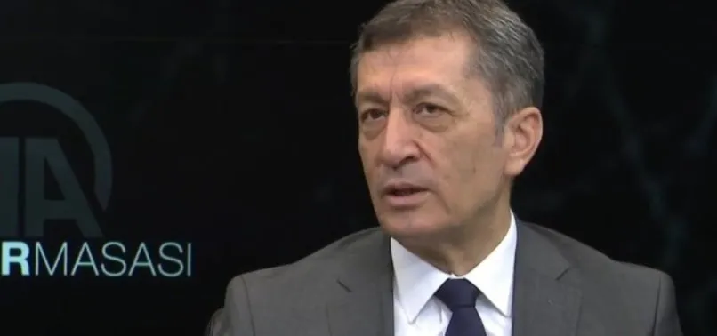 Milli Eğitim Bakanı Ziya Selçuk'tan kayıt parası uyarısı