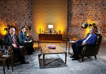 Başkan Erdoğan: Petrol ve doğal gazda müjdeler yakın! Berat Bey'in döneminde sondaj gemileri aldık