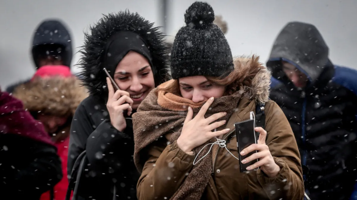Meteorolojiden yeni soğuk hava dalgası uyarısı! 9 derece düşecek | İstanbul Valiliği'nden uyarı