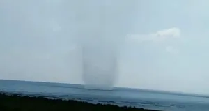 Antalya’da hortum oluştu