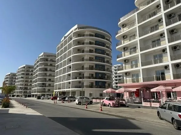 KKTC’de sessiz istila! Yahudilerin meskeni haline geldi! Geniş araziler ve dev bloklardan oluşan binlerce konut