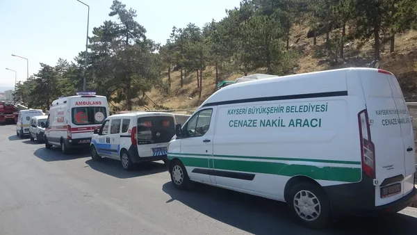 kayseride-korkunc-olay-daglik-alana-yuruyuse-cikan-cocuklar-oyle-bir-sey-buldu-ki-1659437070789.jpg Kayseri’de korkunç olay! Dağlık alana yürüyüşe çıkan çocuklar öyle bir şey buldu ki... - 3
