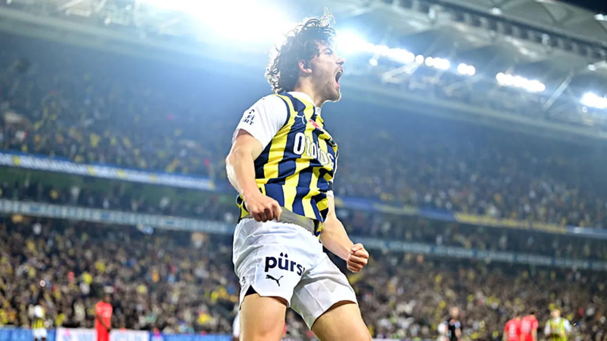 Fenerbahçe'de Ferdi Kadıoğlu'na teklif yağıyor! İngiliz ve İtalyanlar sırada! Arteta çok istiyor...