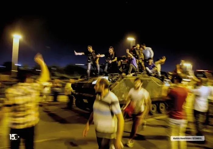 15 Temmuz'a göğsünü siper eden Turkuvaz Medya'dan tarihe geçen direniş! O gece A Haber'de neler yaşandı? İşte zafere giden o mücadele - 6