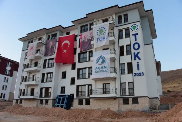 Hükümet depremzedelere verdiği sözü tuttu! Mazlumların heyecanı: Bu kadar hızlı biteceğini tahmin etmiyorduk - 5