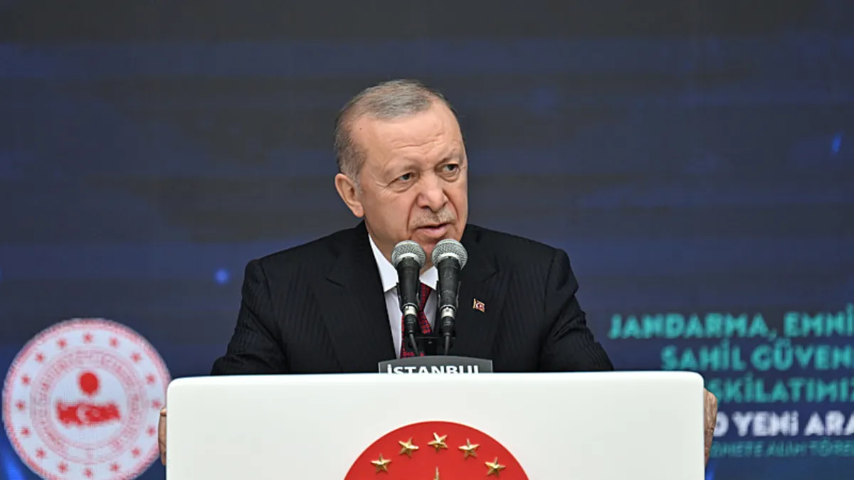 Başkan Erdoğan'dan güvenlik güçlerine açık mesaj: Sokak çetelerine ve örgütlere nefes aldırmayın