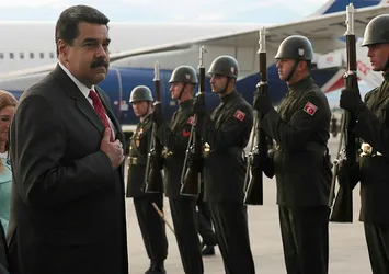 Nicolas Maduro, Erdoğan için düzenlenecek tarihi törene böyle geldi