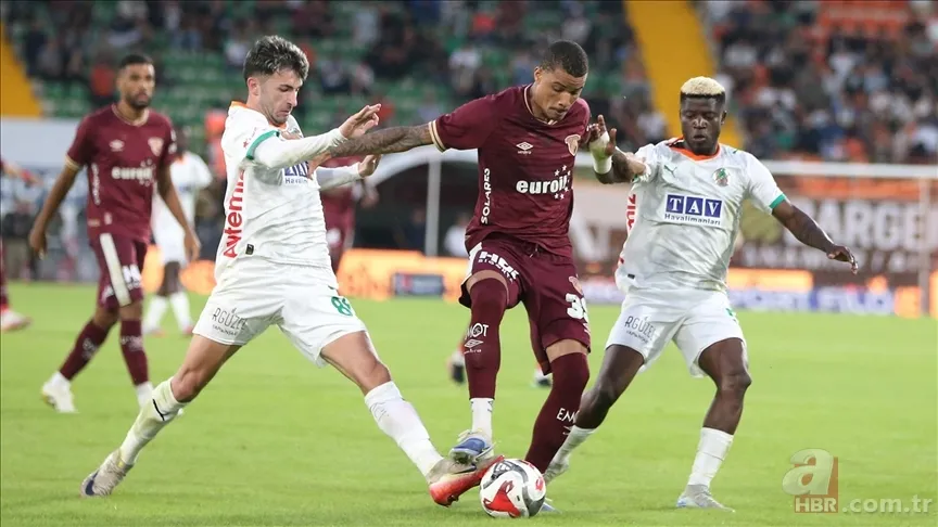 SÜPER LİG: Trabzonspor-Alanyaspor maçı ne zaman, saat kaçta, hangi kanalda? Muhtemel 11'ler 3