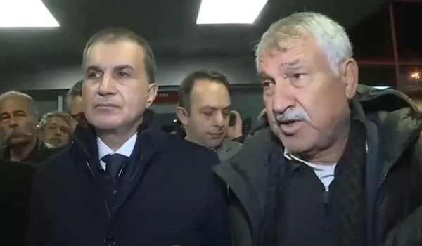 chpnin-afad-dusmanligi-uzerinden-siyasi-rant-cabasi-dun-kemal-kilicdaroglu-bugun-lutfu-savas-kurumu-hedef-gost-1675895025640.jpeg CHP'nin AFAD düşmanlığı üzerinden siyasi rant çabası! Dün Kemal Kılıçdaroğlu bugün Lütfü Savaş: Kurumu hedef gösterip toplantılara katılmadı - 3