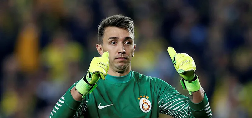 Boca Juniors, Muslera'yı transfer etmek istiyor