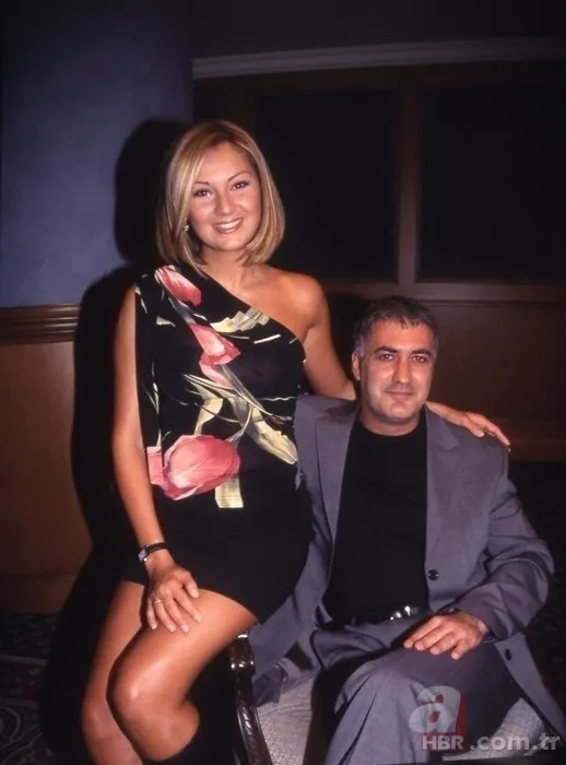 Arka Sokaklar dizisinin Rıza Babası Zafer Ergin o fotoğrafıyla olay oldu! Rıza Baba'nın yıllar önceki fotoğrafı 14