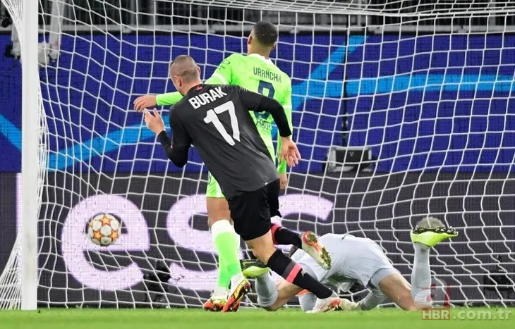Burak Yılmaz’ı tarihe geçiren gol! Wolfsburg - Lille Şampiyonlar Ligi maç sonucu