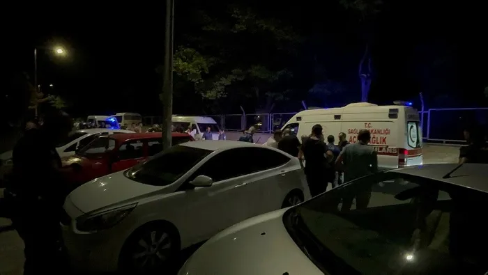 kayseride-dehset-dunurler-arasinda-kavgasinda-kan-akti-6-yarali-1722893159494.jpeg Kayseri’de dünürler arasında kavga: 6 yaralı