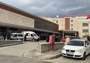 Ortaokul öğrencisi okul müdürünü tüfekle vurdu