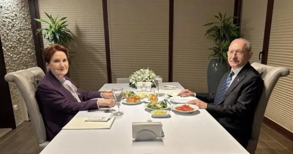 ahlatlibeldeki-gorusmede-neler-yasandi-kilicdaroglu-aksener-cephesi-sessizlik-suruyor-chpden-dikkat-ceken-acik-1672217068776.jpg Ahlatlıbel'deki görüşmede neler yaşandı? Kılıçdaroğlu-Akşener cephesinde sessizlik sürüyor | CHP'den dikkat çeken açıklama! Gürsel Tekin: İYİ Partililer karşı kampanya yürütüyor - 2