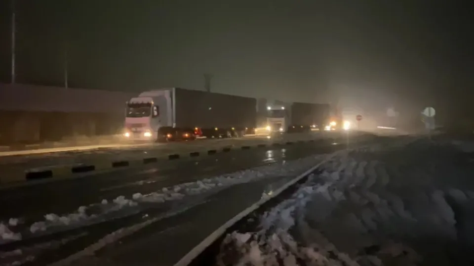 Kar yağışı Edirne’yi beyaza bürüdü