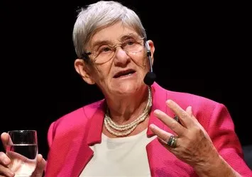 Canan Karatay açıkladı! "Meme kanserinin nedeni mamografi çetesi"