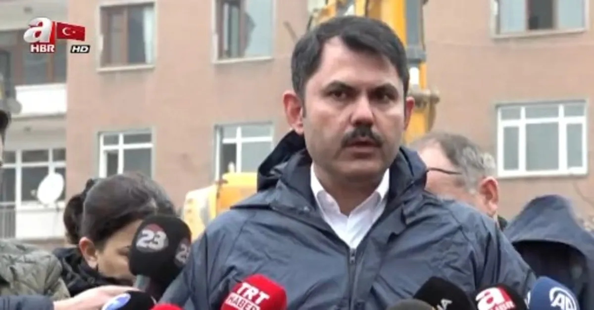 Son dakika: Çevre ve Şehircilik Bakanı Murat Kurum, Elazığ'daki depremle ilgili son durumu açıkladı
