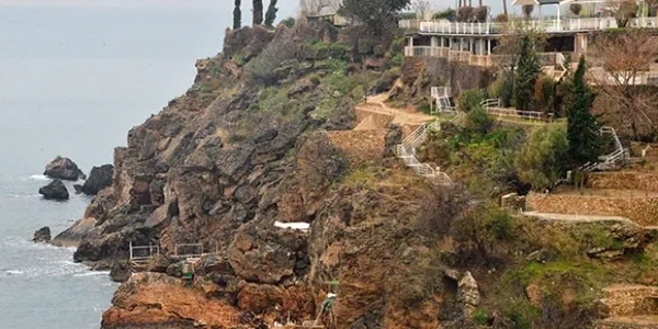 Uzman isimden Antalya depremi uyarısı