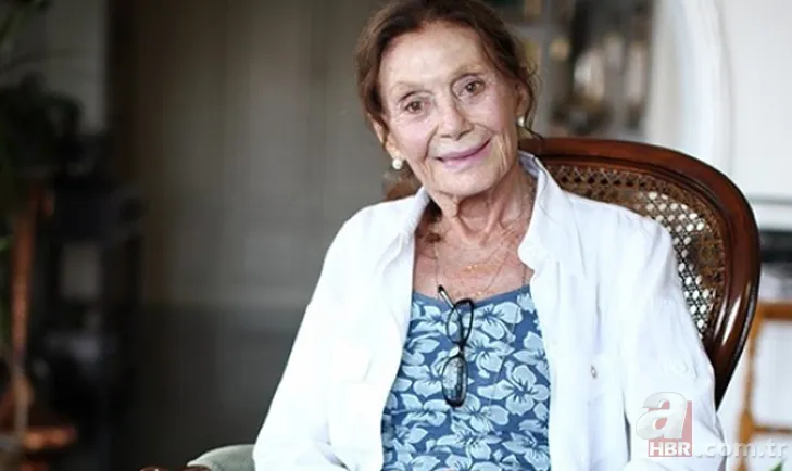 Yıldız Kenter yaşıyla dikkat çekti! Yıldız Kenter kaç yaşında? Yıldız Kenter kimdir? 4