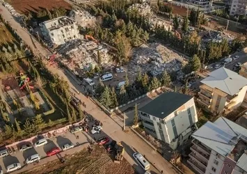 Yabancı uzmanlar felaketin boyutunu böyle duyurdu: Dünya ikiye bölündü