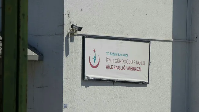 Kocaeli'de sağlık ocağından koronavirüs aşıları çalındı - 2