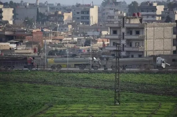 turkiyenin-hava-operasyonlari-teror-orgutu-pkkyi-panikletti-1705638873876.jpeg Türkiye'nin operasyonları PKK'yı panikletti! Çaldıkları petrolü tankerlerle taşımaya başladılar - 6