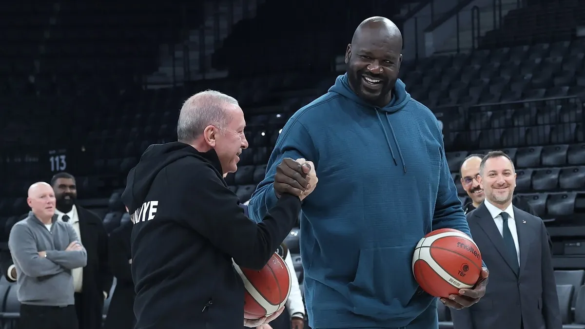 Başkan Erdoğan NBA efsanelerinden Shaquille O'Neal ile bir araya geldi!