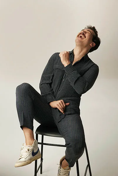 cagatay-ulusoy-sessiz-sedasiz-zengin-oldu-16-bolumden-servet-kazandi-1667194597993.jpg Çağatay Ulusoy sessiz sedasız zengin oldu! 16 bölümden servet kazandı - 2