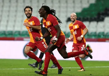 Galatasaray'da gözler Gomis'te