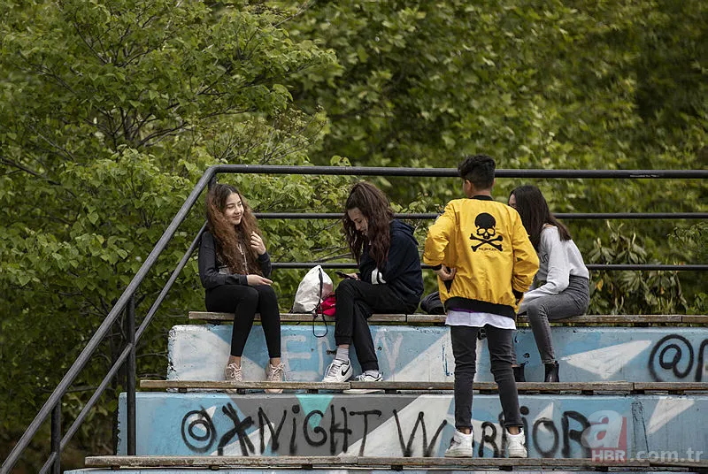 Son dakika: 20 yaş altı sokağa çıkma yasağı ne zaman bitiyor? Sokağa çıkma yasağı cezası ne kadar, kaç TL? 10