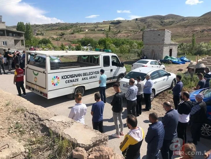 Tandırda gömülü bulunan çift toprağa verildi