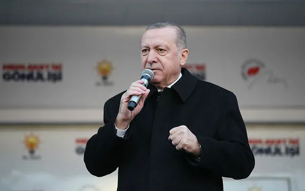Başkan Erdoğan: Biz teröristleri gömüyoruz! Bay Kemal onlarla kol kola geziyor!