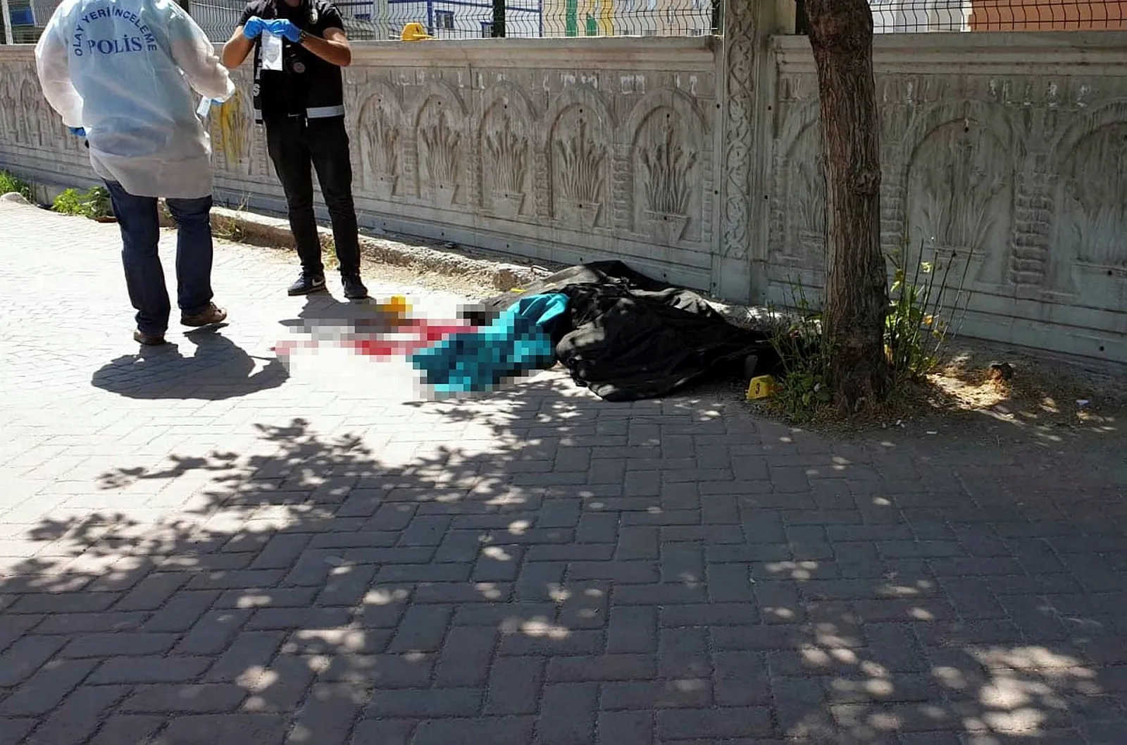Koca Patnos A Gel Bosanalim Diye Kandirdigi Esini Sokak Ortasinda Oldurdu