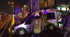Kaygan yol faciaya neden oldu! 2 yaralı
