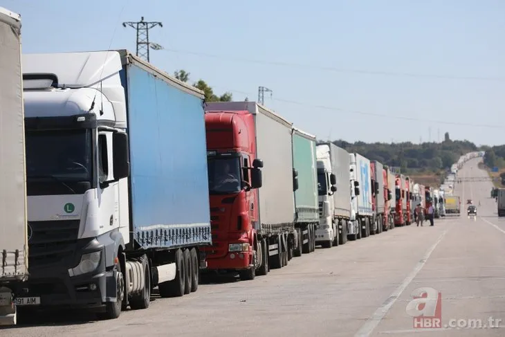 Şoförler isyan etti! Bulgaristan sınırında 20 kilometrelik TIR kuyruğu