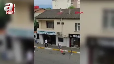 Pendik’te kafeye silahlı saldırı kamerada!