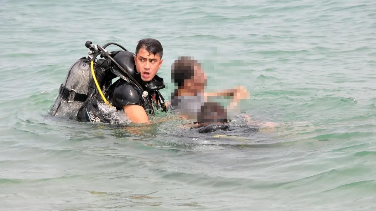 Antalya'da denizde erkek cesedi bulundu