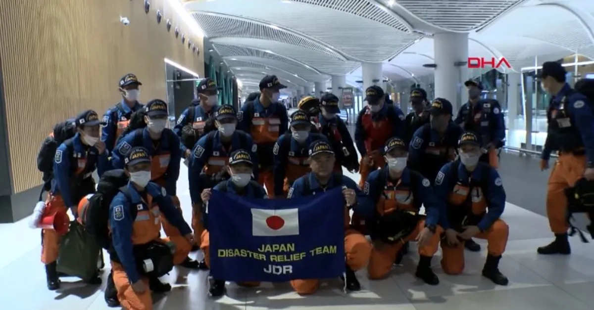 Japon arama kurtarma ekibi Türkiye'ye geldi