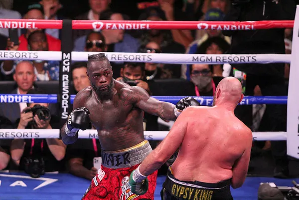 fury-wilder-maci-izleme-yollari-nelerdir-tyson-fury-deontay-wilder-maci-tekrari-var-mi-1633845914748.jpg Fury Wilder maçı izleme yolları nelerdir? Tyson Fury Deontay Wilder maçı tekrarı var mı? - 3