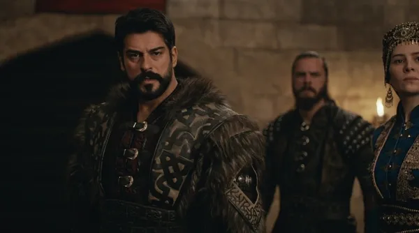 Osman Bey, İsmihan Sultan’la köprüleri attı! “Düşecek her kelle benim tasarrufumdadır" - 3