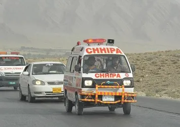 Pakistan'da milletvekili adayına bombalı saldırı