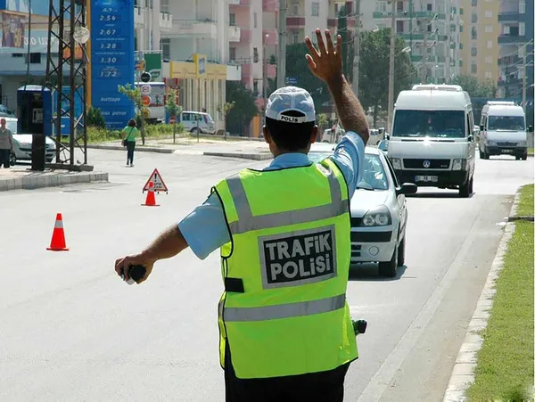 İçişleri Bakanlığından 81 il valiliğine 'bayram' genelgesi! 7 Temmuz'dan 18 Temmuz'a kadar devam edecek - 10