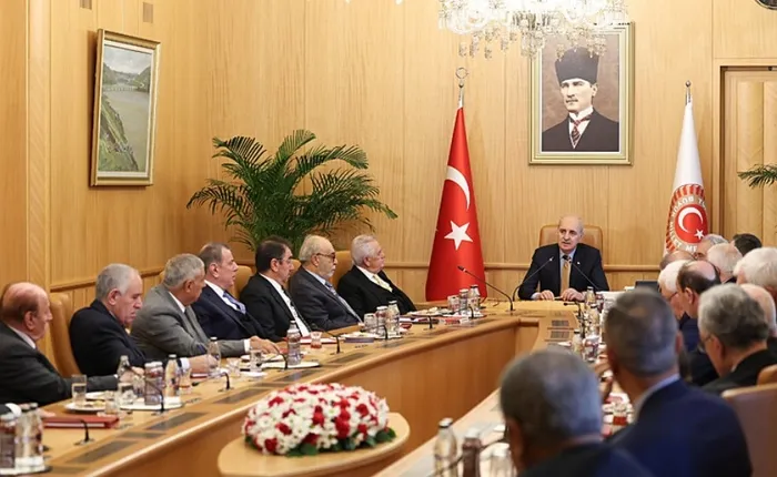 terorsuz-turkiye-ile-provokasyonlara-gecit-yok-kurtulmustan-net-mesaj-bu-kez-mutlaka-basaracagiz-1765385894686.jpg Fotoğraf-AA