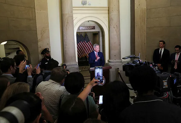 abd-temsilciler-meclisi-baskani-kevin-mccarthy-bidena-gorevi-kotuye-kullanma-sorusturmasi-acilsin-1694539823931.jpg ABD Temsilciler Meclisi Başkanı Kevin McCarthy: Biden'a görevi kötüye kullanma soruşturması açılsın - 3